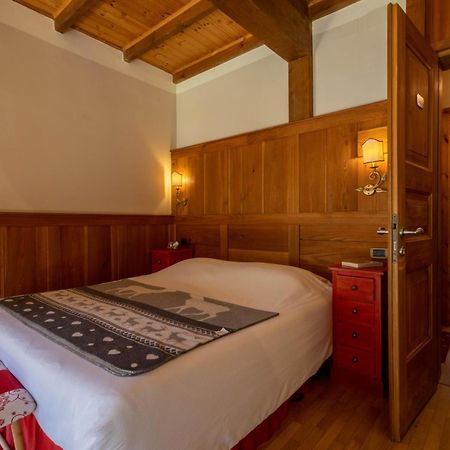 Alpine Forest Hotel Champoluc Ngoại thất bức ảnh