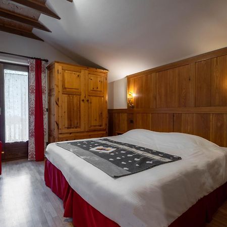 Alpine Forest Hotel Champoluc Ngoại thất bức ảnh