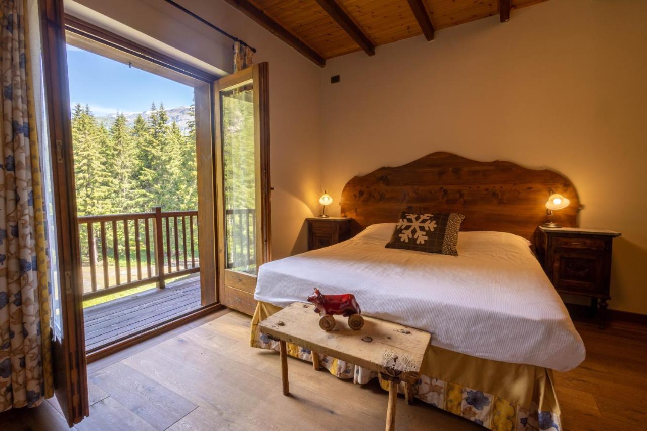 Alpine Forest Hotel Champoluc Ngoại thất bức ảnh