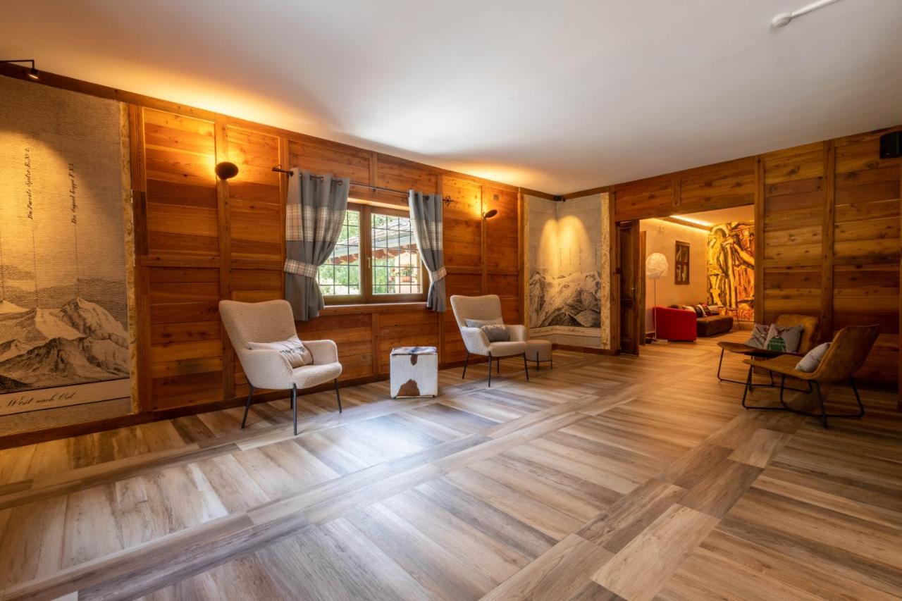 Alpine Forest Hotel Champoluc Ngoại thất bức ảnh